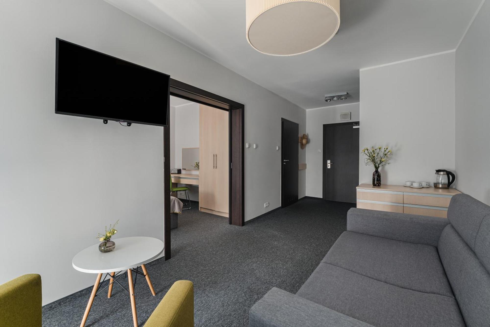 Hotel Osrodek Delfin Rewita à Jurata Extérieur photo