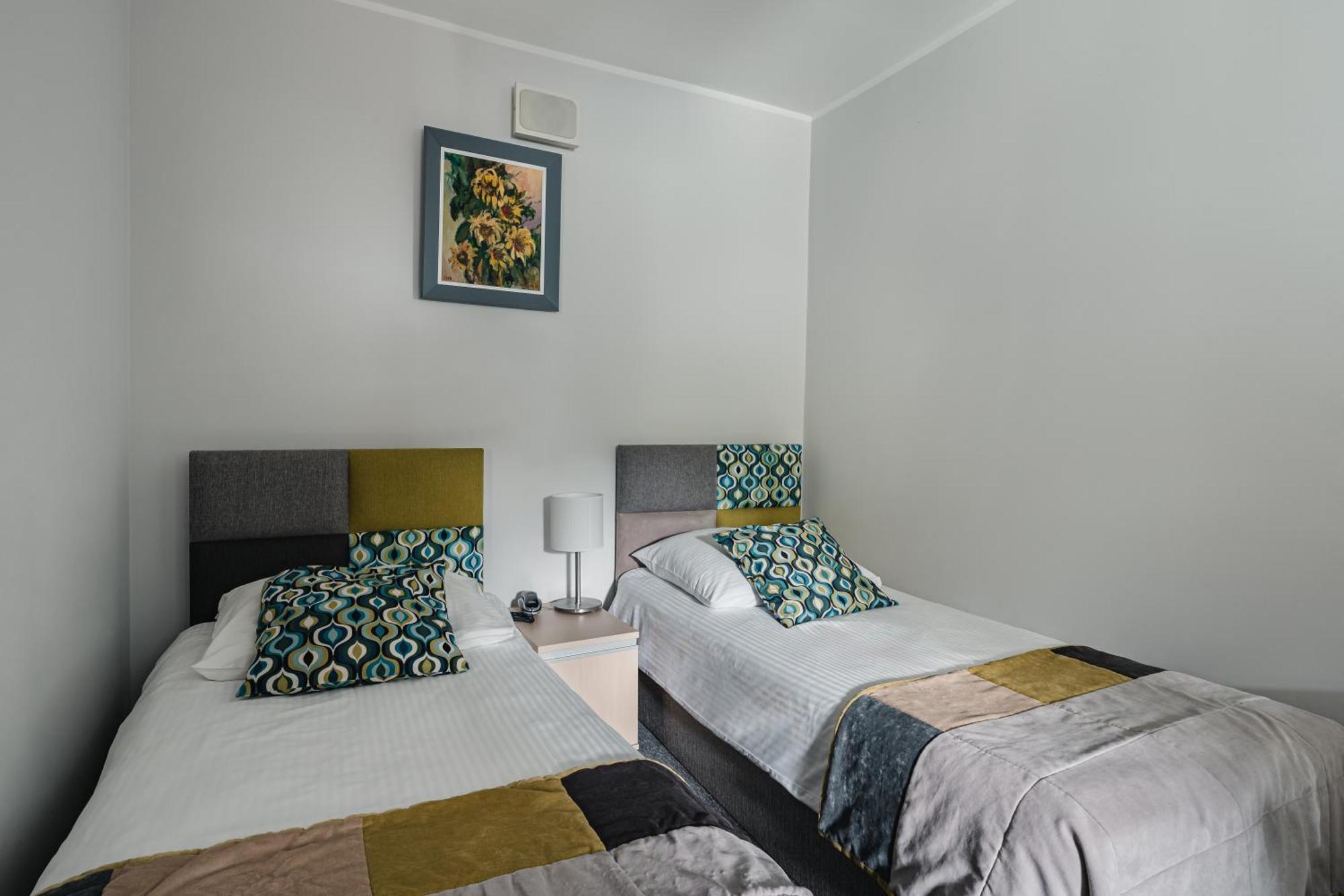 Hotel Osrodek Delfin Rewita à Jurata Extérieur photo