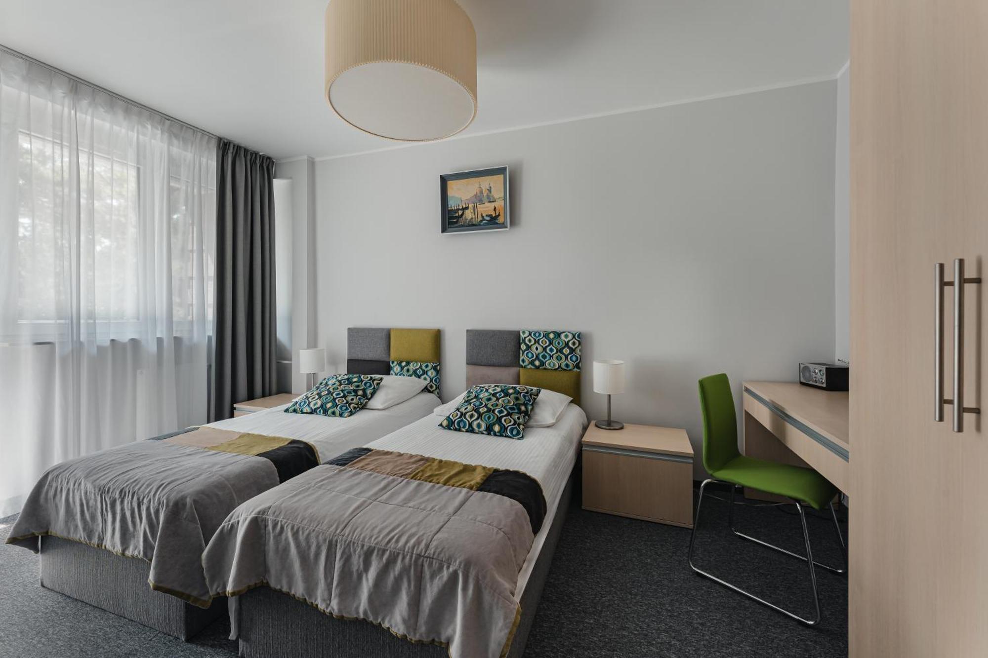 Hotel Osrodek Delfin Rewita à Jurata Extérieur photo
