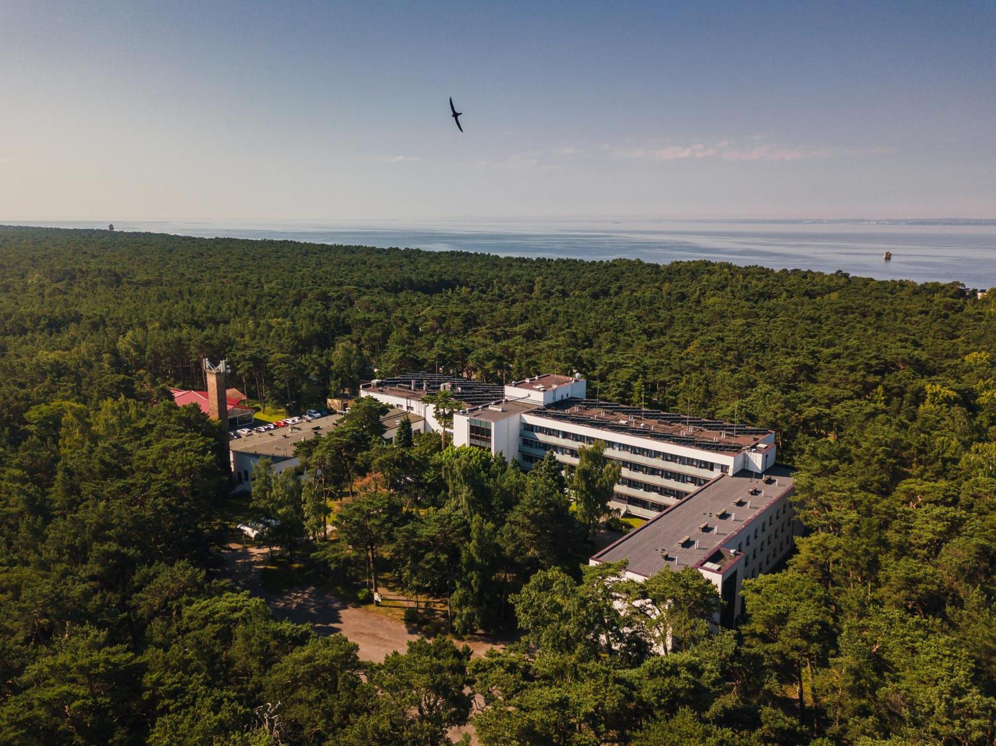 Hotel Osrodek Delfin Rewita à Jurata Extérieur photo